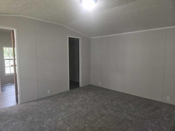 2001 Fontane Manufactured Home