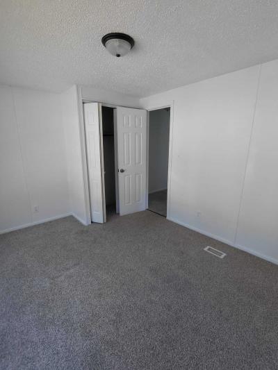 Photo 4 of 16 of home located at 301 Mantle Ave #204Kc Jackson, MI 49202