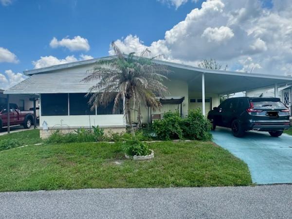 1985  Mobile Home For Sale