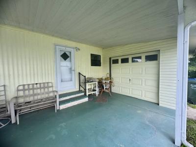 Photo 3 of 8 of home located at 2425 Harden Blvd #184 Lakeland, FL 33803