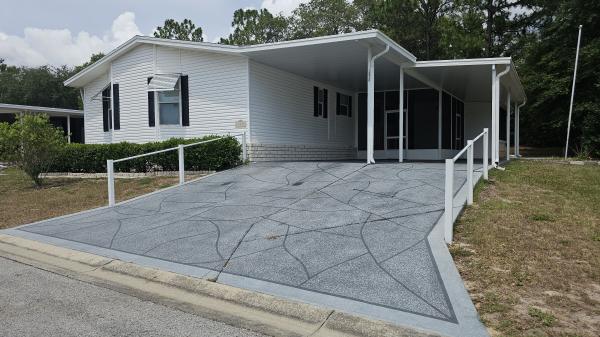 2002 PALM Mobile Home For Sale