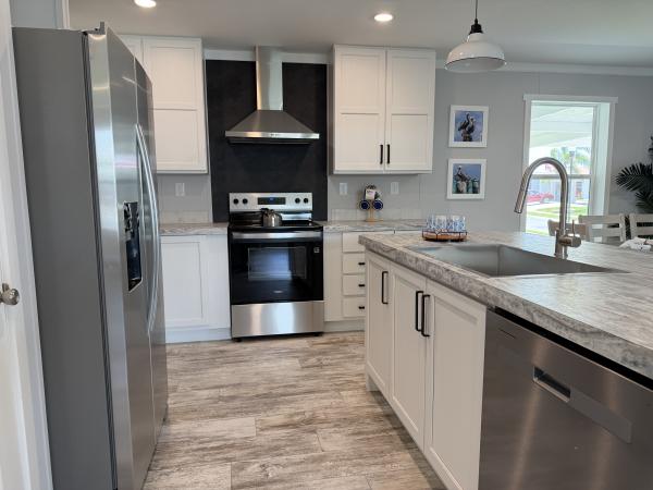 2025 Palm Harbor 340CS28482A Mobile Home
