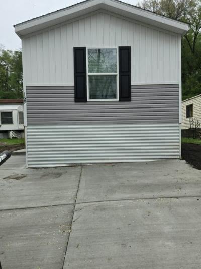 Mobile Home at 169 Skyline Drive Vadnais Heights, MN 55127