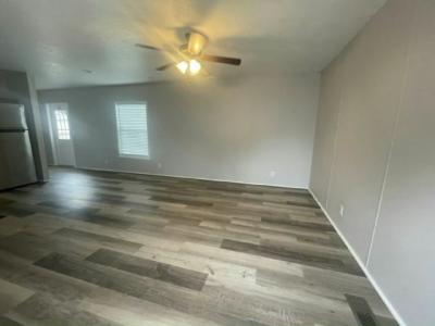 Photo 3 of 15 of home located at 11514 Annette Ave Tampa, FL 33637