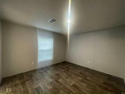 Photo 5 of 15 of home located at 8618 Pamela Place Tampa, FL 33637