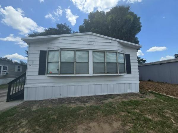 1983 TWIN Mobile Home For Sale