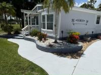 1985 Barrington Manufactured Home