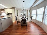 1985 Barrington Manufactured Home