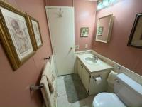 1985 Barrington Manufactured Home