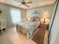 1985 Barrington Manufactured Home