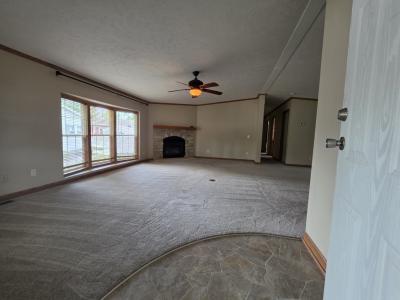 Photo 4 of 6 of home located at 170 D St SW Navarre, OH 44662