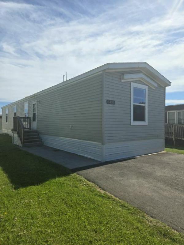 2022 Clayton - Wakarusa, IN Mobile Home For Sale