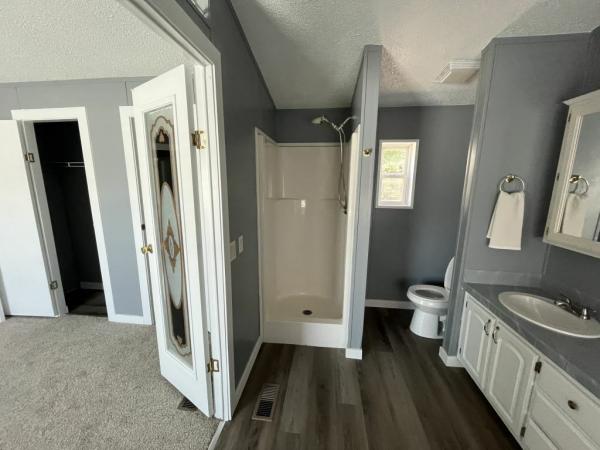 1998 MFHM unknown Mobile Home