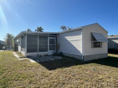Photo 2 of 13 of home located at 3022 Kiwi Place Ellenton, FL 34222