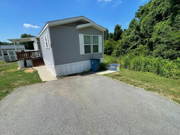 2019 Clayton Homes Inc. Yes Mobile Home