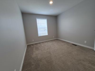 Photo 5 of 9 of home located at 6915 Wimberly Crossing Fort Wayne, IN 46818