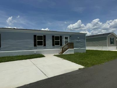 Photo 2 of 13 of home located at 10201 W Beaver St #341 Jacksonville, FL 32220
