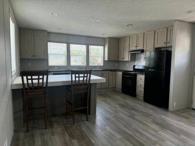 Photo 5 of 13 of home located at 10201 W Beaver St #341 Jacksonville, FL 32220