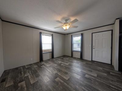 Photo 2 of 25 of home located at 15881 Villaire #658 Clinton Township, MI 48038