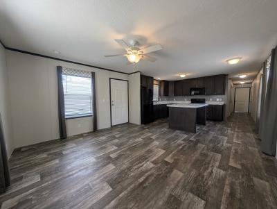 Photo 4 of 25 of home located at 15881 Villaire #658 Clinton Township, MI 48038