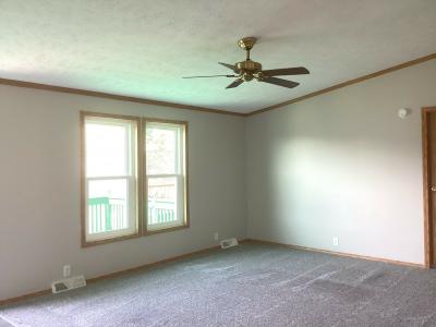 Photo 2 of 9 of home located at 105 Riverview Circle Saline, MI 48176
