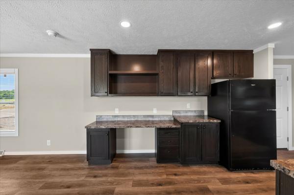 2026 Adventure 242 6763G Mobile Home