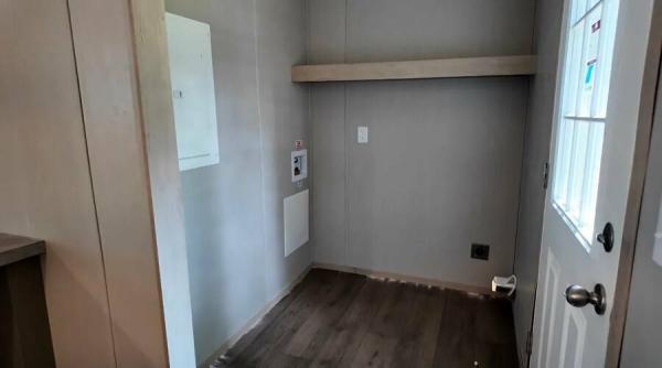 2025 76CEJ16663AH25  Home