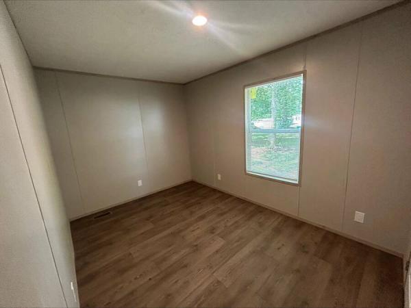 2025 76CEJ16663AH25  Home