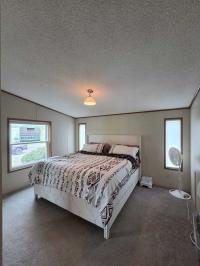 1992 Schult SuperValue Manufactured Home