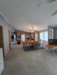 1992 Schult SuperValue Manufactured Home