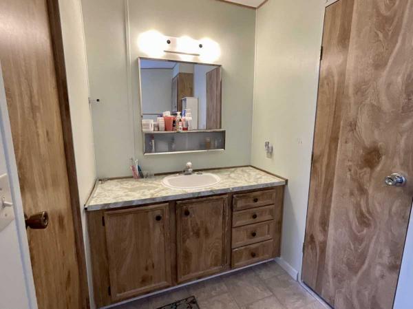 1977 KIB Manufactured Home