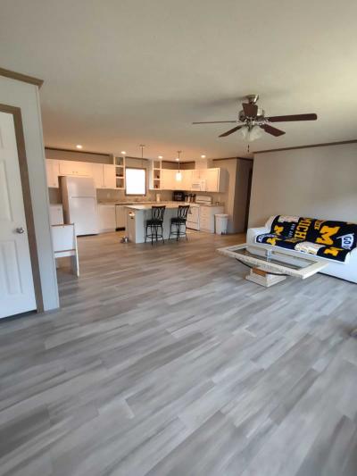 Photo 5 of 15 of home located at 317 Legrand Blvd, #272 White Lake, MI 48383