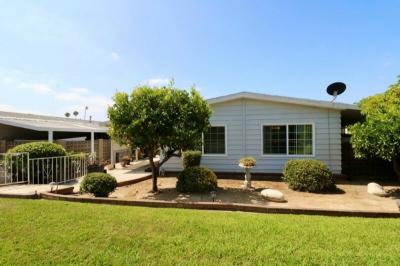 Photo 2 of 50 of home located at 14039 Lake Glen Dr. #67 La Mirada, CA 90638