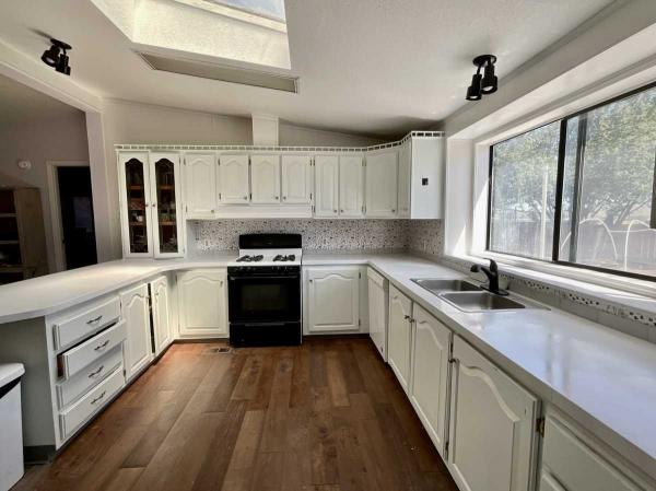 1989 Nashua Castlewood Manufactured Home
