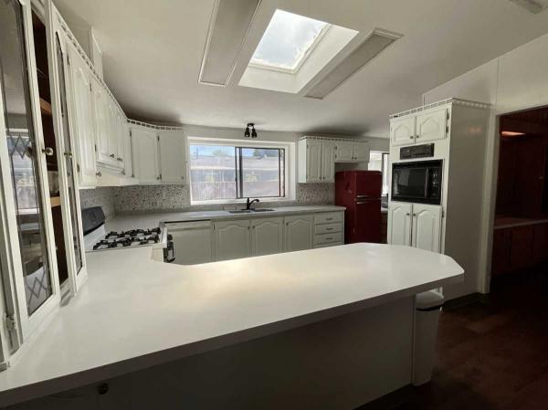 1989 Nashua Castlewood Manufactured Home