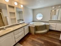 1989 Nashua Castlewood Manufactured Home