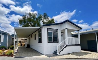 Mobile Home at 40 Ortega Ave. Newbury Park, CA 91320