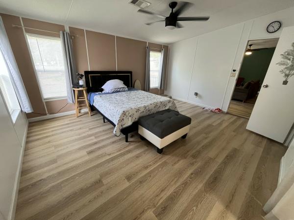 2000 BROO HS Mobile Home
