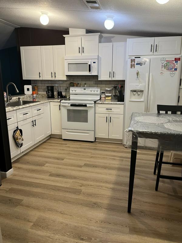 2000 BROO HS Mobile Home