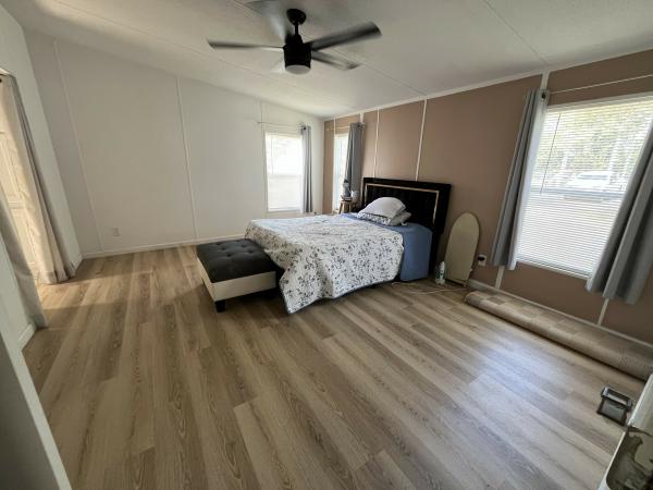 2000 BROO HS Mobile Home