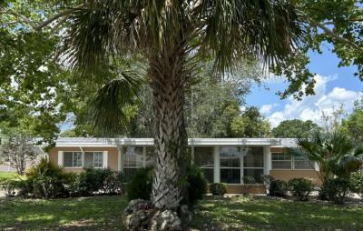 Mobile Home at 1015 Sunlake Blvd Grand Island, FL 32735