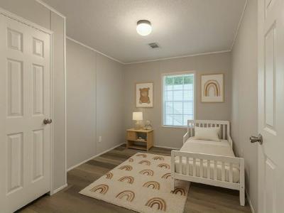 Photo 4 of 5 of home located at 7042 Greenbrier Village Drive Lakeland, FL 33810