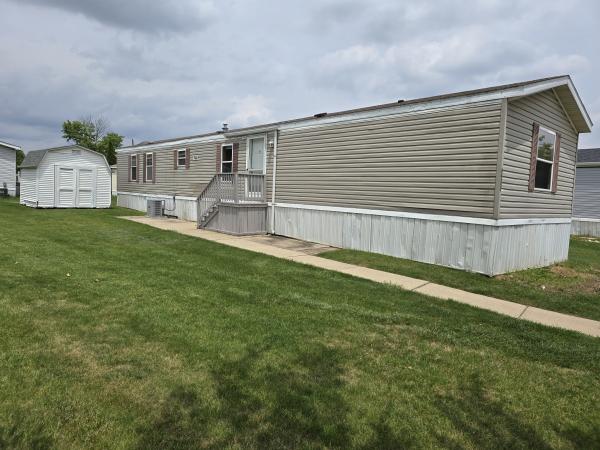 1998 Fleetwood Mobile Home For Sale