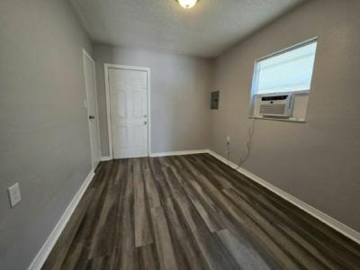 Photo 5 of 11 of home located at 10632 106th Avenue N. Apt 15 Largo, FL 33773