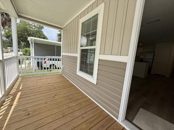 2026 Champion RH2542B Mobile Home