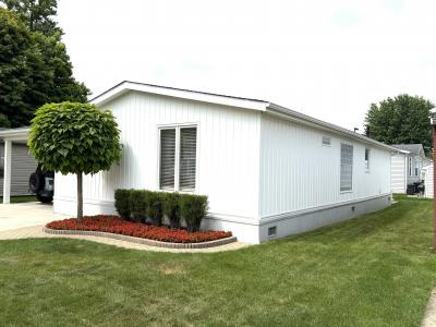 Photo 2 of 25 of home located at 49955 Burning Bush Court Shelby Township, MI 48315