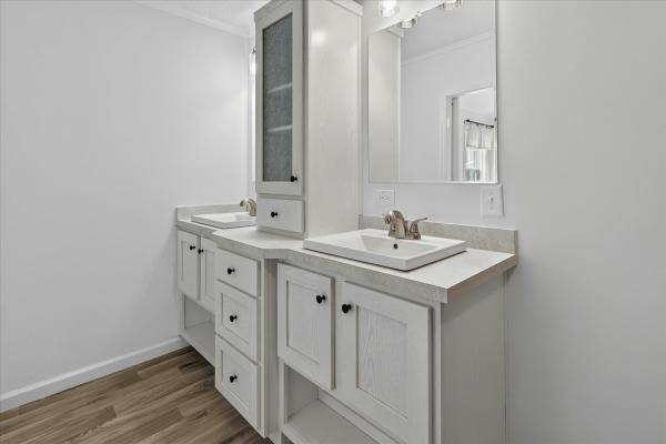 2025 Colony 231 A12809-V  Home