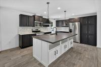2026 Colony 9C  Home