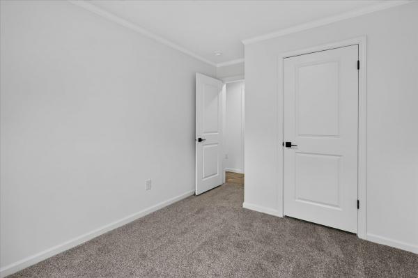 2026 Colony 9C  Home