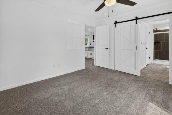 2026 Colony 9C  Home